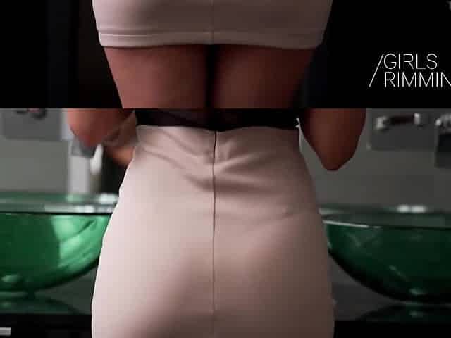 Lilu Moon - Brunette Giving A Rimjob And Has An Intense