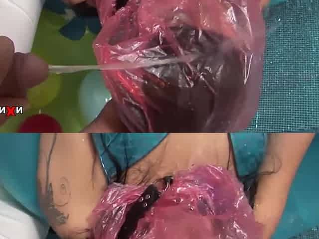 Pissing bitch taking a fat dick - PornXN