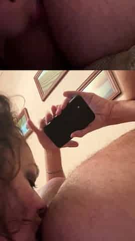 MILF Selfie Rimjob