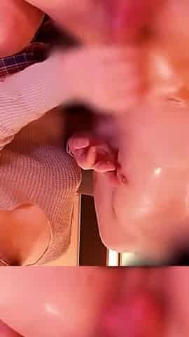 Playful Silent Beauty When the Roles Shift Suddenly and She Embraces Intense Motion with Continued Gentle Care