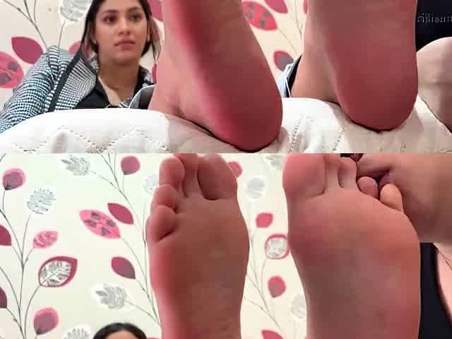 Amateur lesbian foot fetish