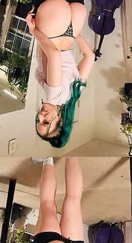 Cute amateur teen handjob