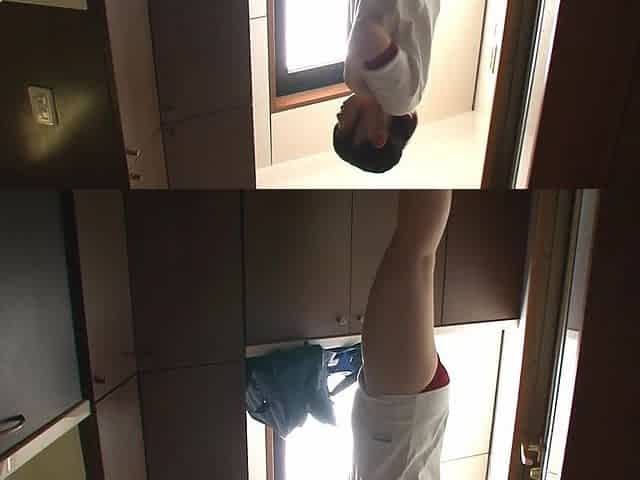 The Part Time Job Who Secretly Lets You Cum in Her Pussy, Benefits in Return 2