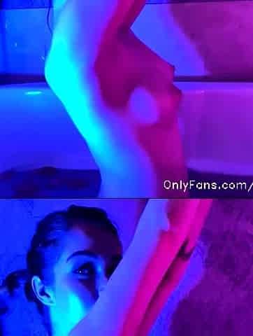 Cute amateur webcam teen girl toying pussy on webcam