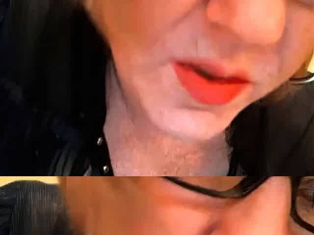 Sexy Mature Webcam Show