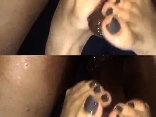 Black Amateur's Pretty Toes Footjob