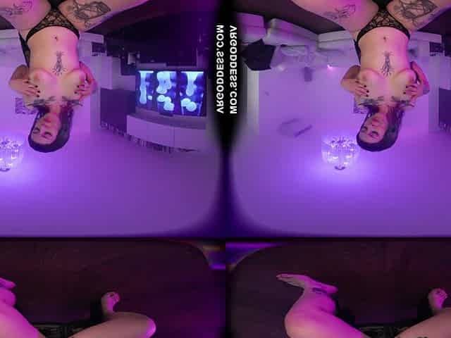 Sam Striptease Dancing And Masturbating With A Really Big And Thick Black Dildo Until She Cums