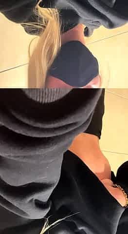 Amateur Blonde Teen Plays Solo with Toy Webcam Porn