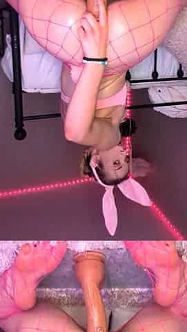 Amateur Blonde Teen Plays Solo with Toy Webcam Porn