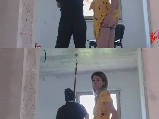 Wife cheating on her hubby with a worker, during the time that that babe's broadcasting live P1
