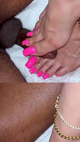 Black Amateur Explore Hot Foot Fetish