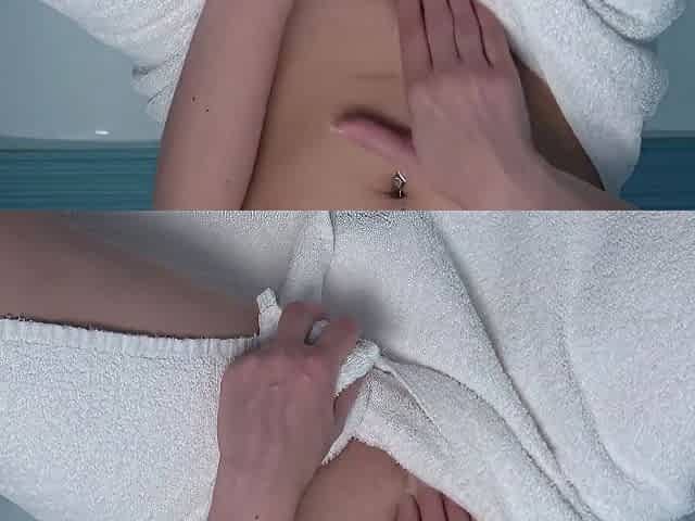 Alexa Mood And Mackenzie Page In All-natural Babe Masturbates In The Bathroom