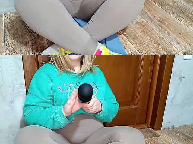 Curvy mother I'd like to fuck in leggings urinated with joy