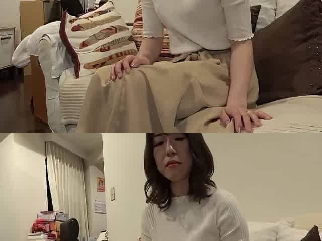 Married Older Women, Are More Willing To Let You Cum Inside Them When The Husband Is Away For Work.-3