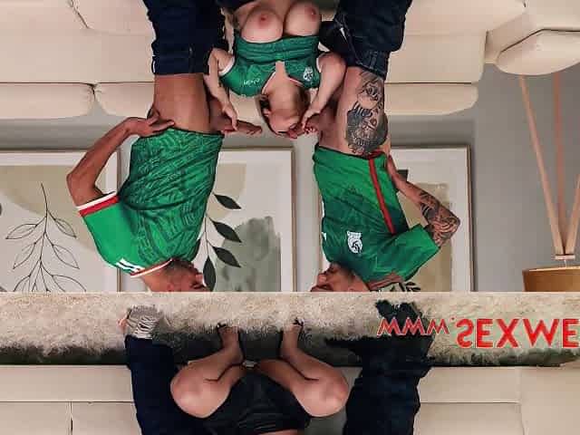 MICHELLE'S BIG WORLD CUP BALLS . MICHELLE ALDRETE