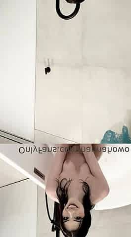 Hannah Owo Cute Petite Nude Bath And Hot Tease Onlyfans