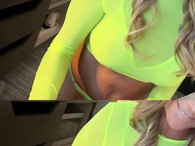 Hawt mother I'd like to fuck Brianna Brooks Supplicates For Her Fan's Cum - FanBangs RECENT