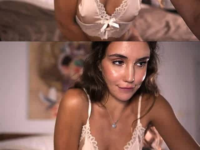 Hot Webcam Babe Solo Masturbation