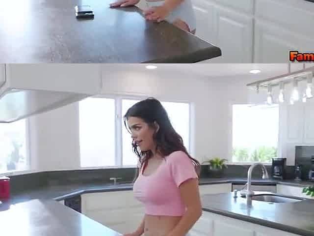 Send Stepdad Photos Of Her Sexy Feet - Liv Revamped And Lilith Grace