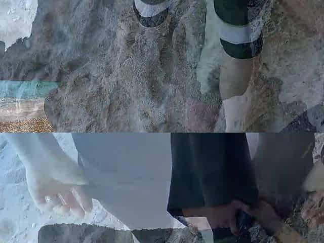 Real couple has risky ass fuck in the beach -amateur porn