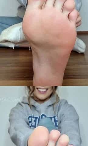 Blonde in stockings foot fetish and pussy pounding