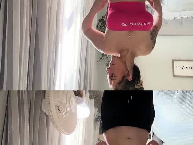Amateur Webcam Teen Masturbates And Teases
