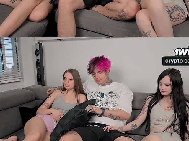 Screwed his girlfriend's ally right next to her - pinkloving
