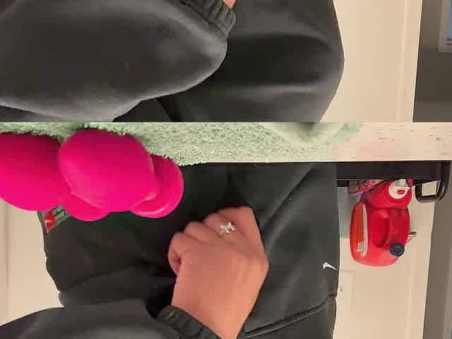 Booty-plug twerk