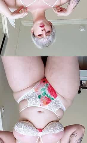 Big boobs milf masturbates with her dildo