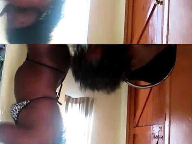 Natural Black BFFs Sucking Big Clit