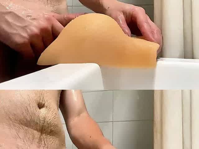 I screwed the rubber vagina in the shower and cum hard????