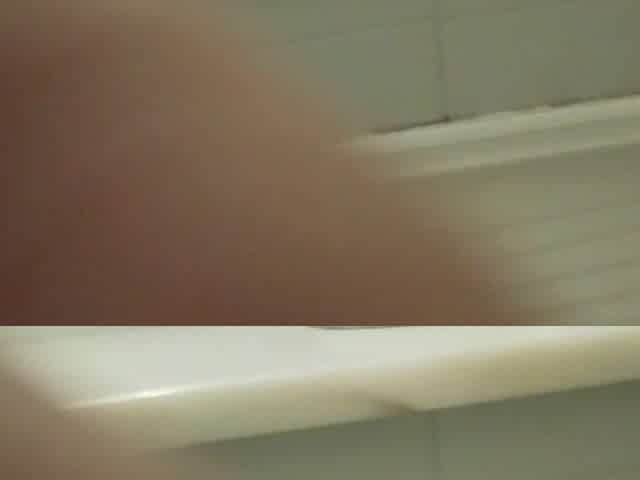 That guy will to bath masturbating