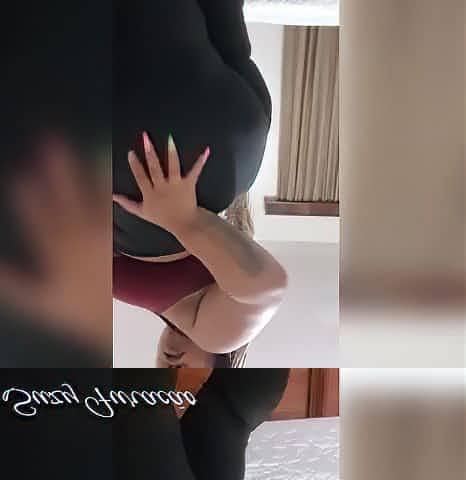Showing off the Bundao in ebony leggings