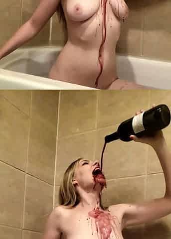 amateur blonde solo webcam