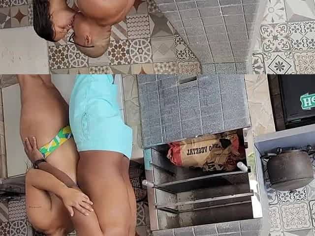 This chab waited for the cuckold to leave to cheat with the gifted ebony guy