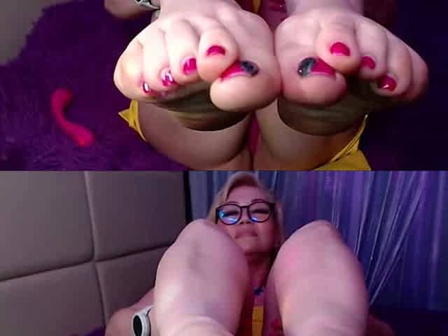 A older lady with glasses takes off a yellow suit in intimate and plays with her older vagina...
