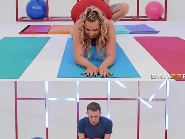 Rough fitness room fucking for excitable fox Phoenix Marie
