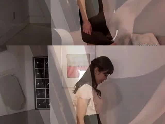 Yura Hitomi s Bedroom Bliss