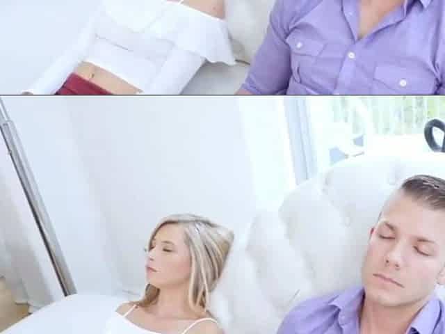 Sexy blondie cougar shares her secrets with a teen