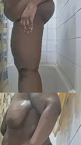 Wet & Thick: My Curvy Snatch's Petite Chubby Schlong Side View