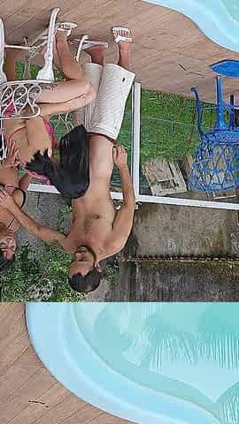 The Rich Girls From the Condo Asked for Help at the Pool, and Things Went Wrong