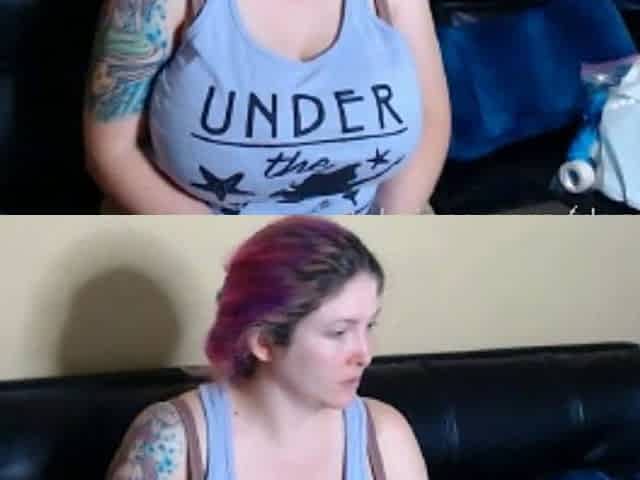 Big boob brunette masturbates on webcam