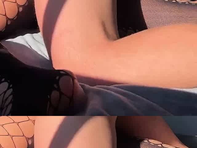 Amateur Couple Passionate Fucking finishes in a deep