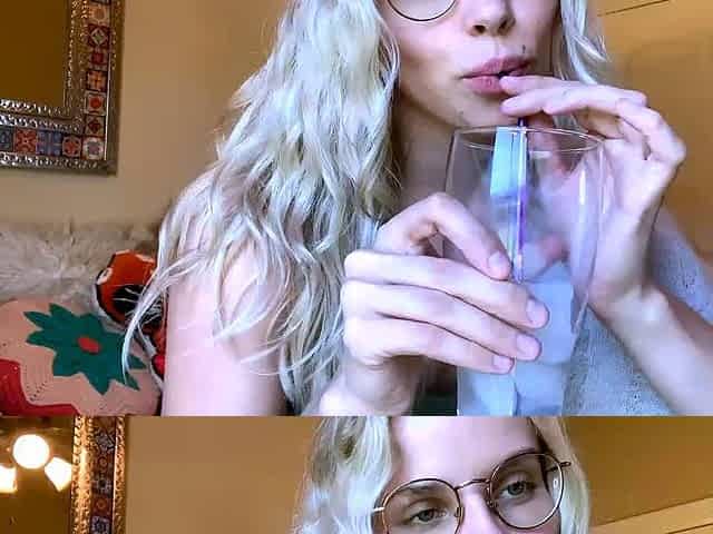 Close up MiLF getting it in the ass