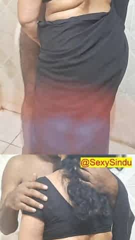 Indian Wife MILF Is Bathing in Saree