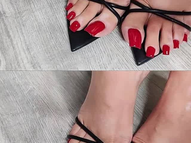 Red Nails Foot Play