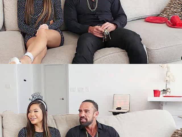 Vina Sky Brings In The Fresh Year With A Pussy Full Of Cum