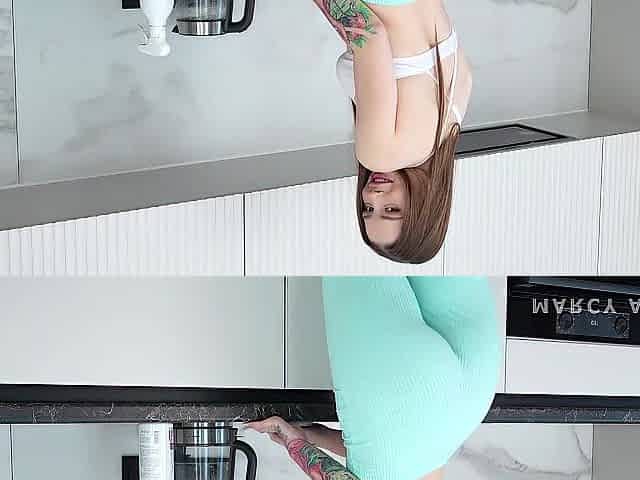 Jizz flow on a gal's face whilst cleaning in the kitchen