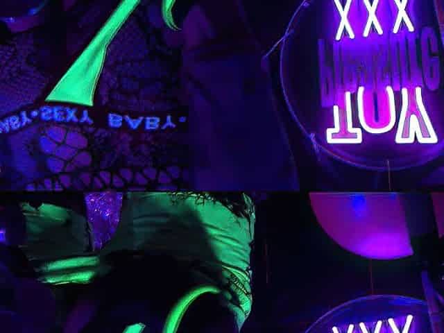 Toypleasurexxx - Fluo broken butt