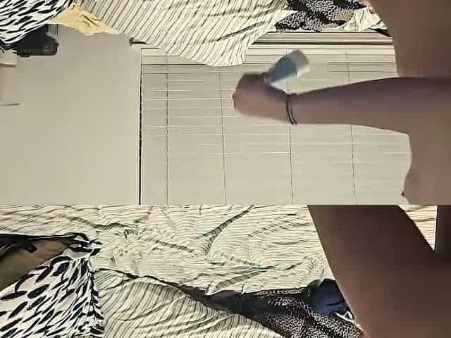 Amateur Teen Fingering Her Tight Pussy